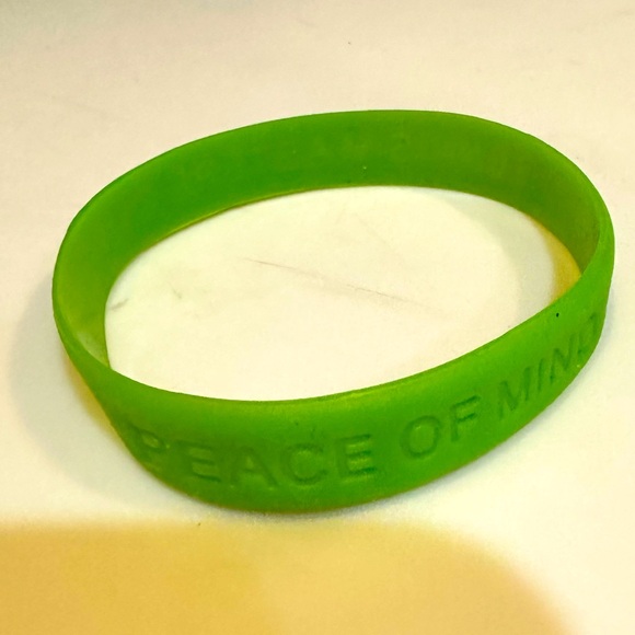 RARE TENNIS MASTERS CUP PEACE OF MIND GREEN SILICONE BRACELET RUBBER JEWELRY - Picture 13 of 13